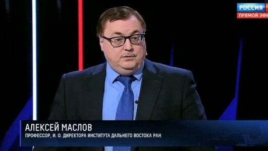 Вчерашний выпуск с соловьева. Участники передачи Воскресный вечер с Владимиром Соловьевым фамилии. Воскресный вечер с Владимиром Соловьёвым последний выпуск. Соловьев 24 февраля 2022 года.